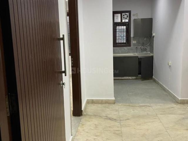 Flat for rent in South Delhi, Deri
