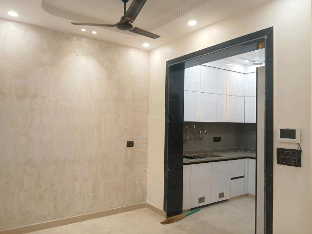 Flat for rent in West Delhi, Deri