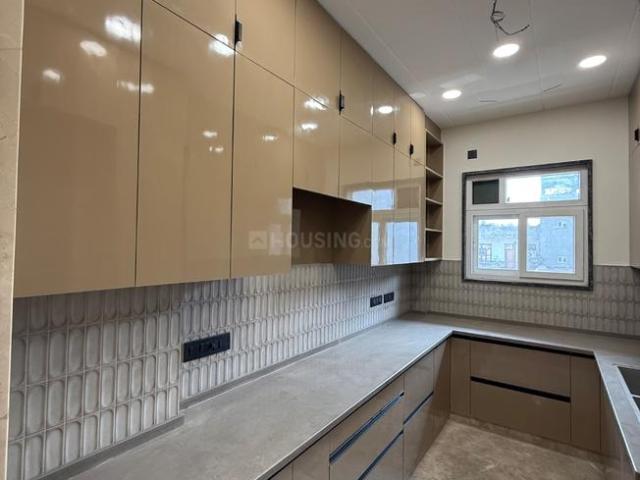Flat for rent in North West Delhi, Deri