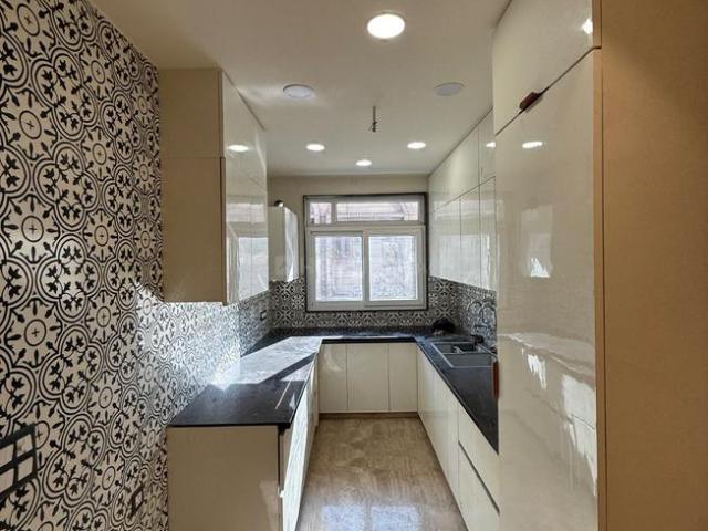 Flat for rent in North West Delhi, Deri