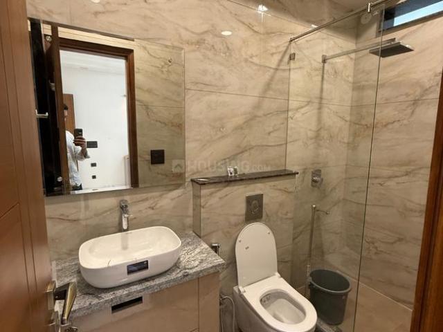 Flat for rent in North West Delhi, Deri