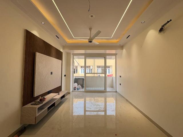 Flat for rent in North West Delhi, Deri