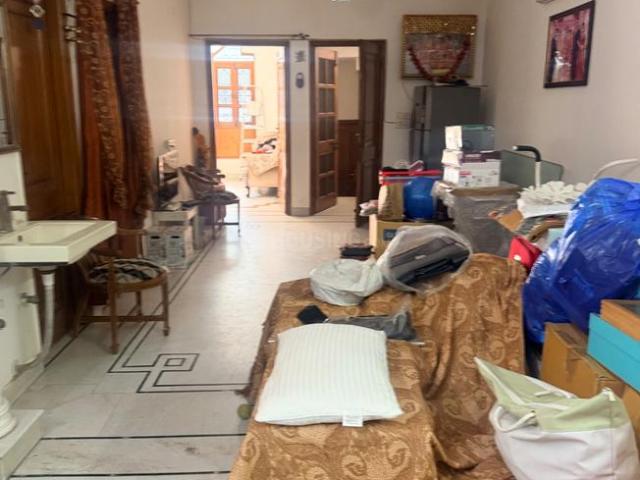 Flat for rent in North West Delhi, Deri