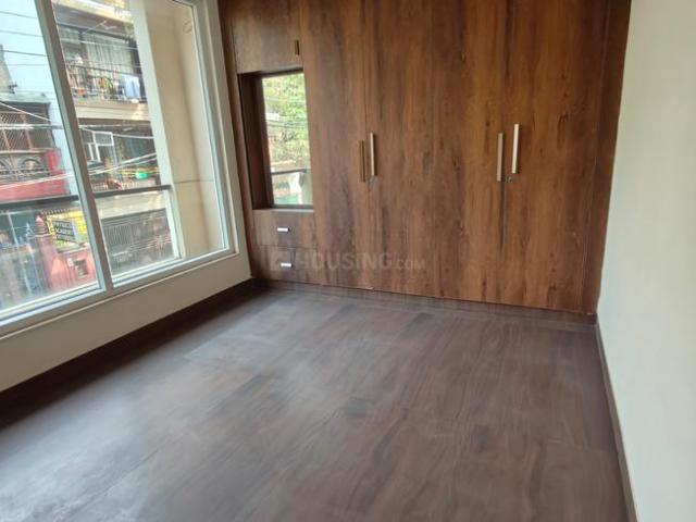 Flat for sale in Abdullahpur