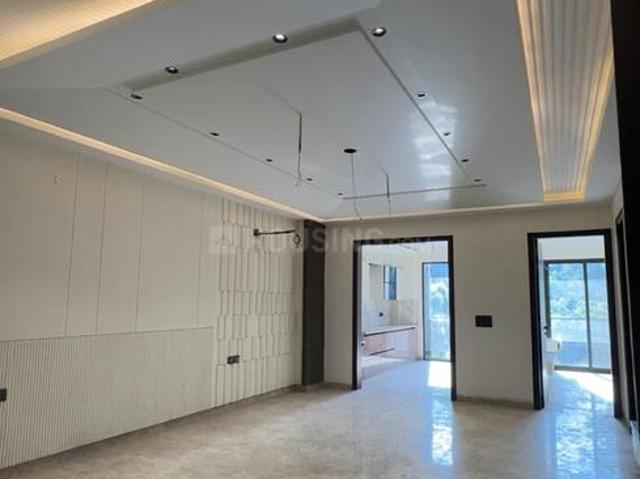 Flat for sale in North West Delhi, Deri
