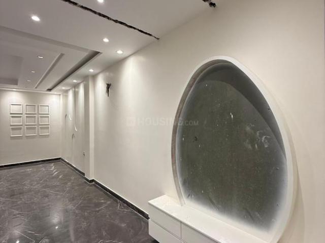 Flat for sale in North West Delhi, Deri