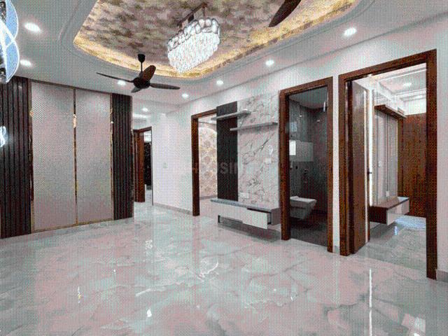 Flat for sale in North West Delhi, Deri