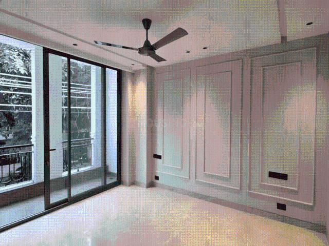 Flat for sale in North West Delhi, Deri