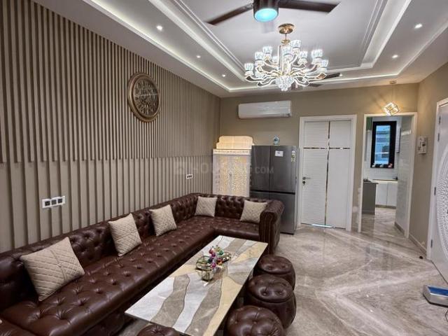 Flat for sale in North West Delhi, Deri