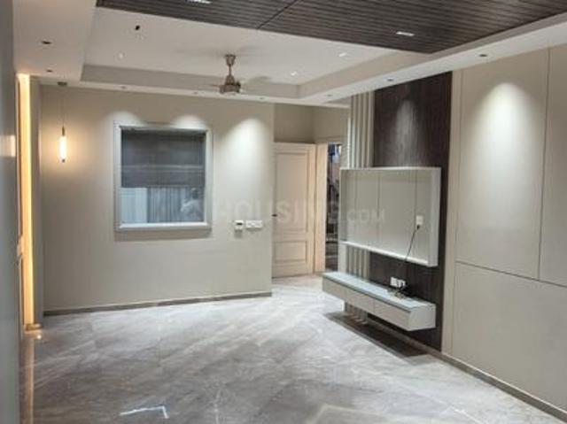Flat for sale in North West Delhi, Deri