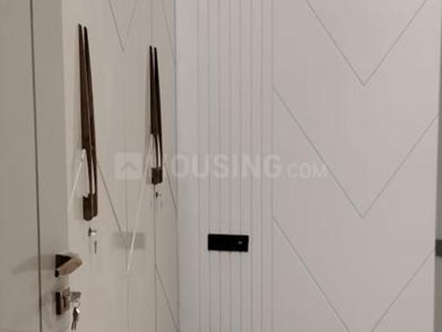 Flat for sale in West Delhi, Deri