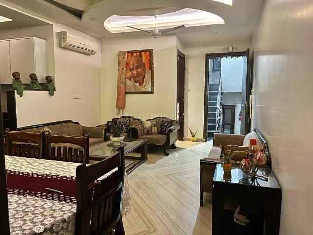 Flat for sale in West Delhi, Deri