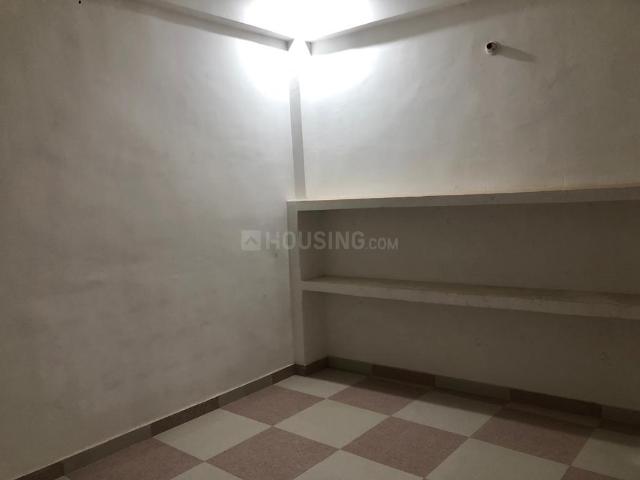 Flat for rent in Auraiya
