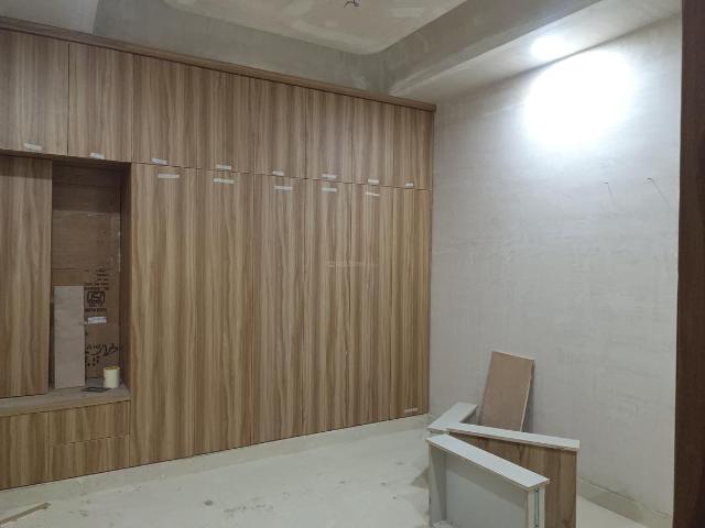 Flat for sale in Central Delhi, Deri