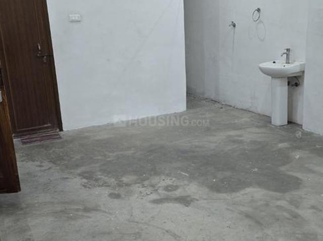 Flat for rent in Varanasi, Arunachal Pradesh
