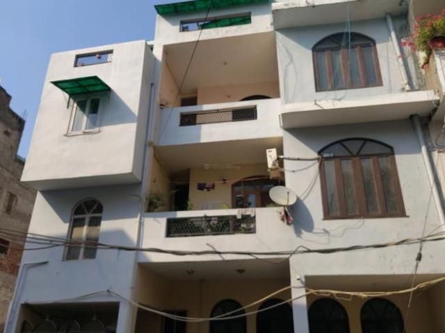 Flat for rent in South Delhi, Deri