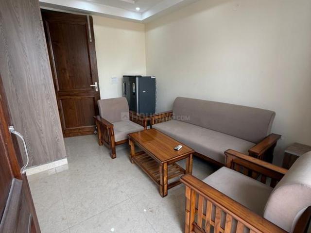 Flat for rent in South Delhi, Deri