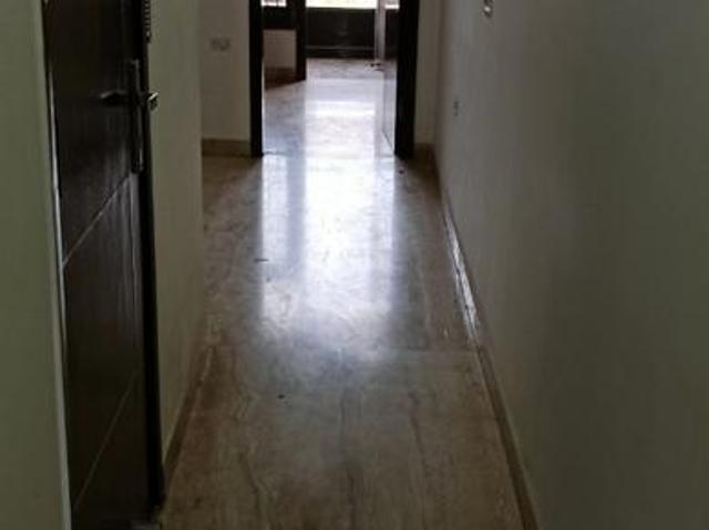 Flat for rent in Deri