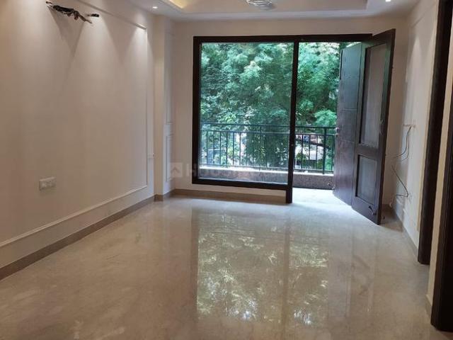 Flat for rent in Deri