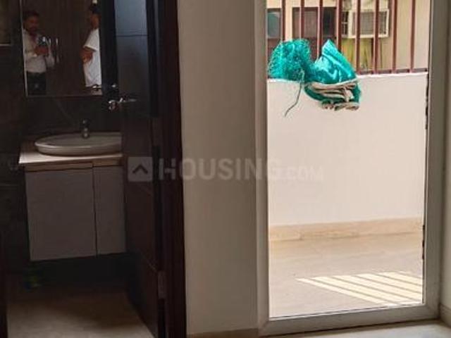 Flat for rent in Deri