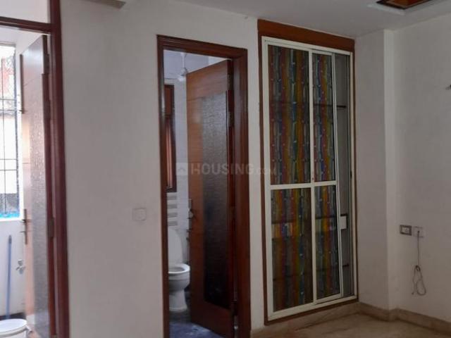 Flat for rent in Deri