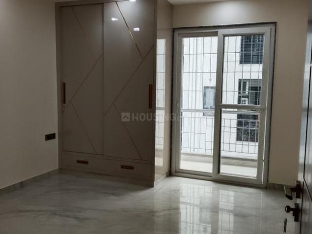 Flat for rent in Deri