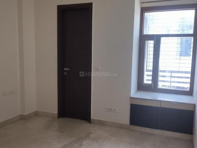 Flat for rent in Deri