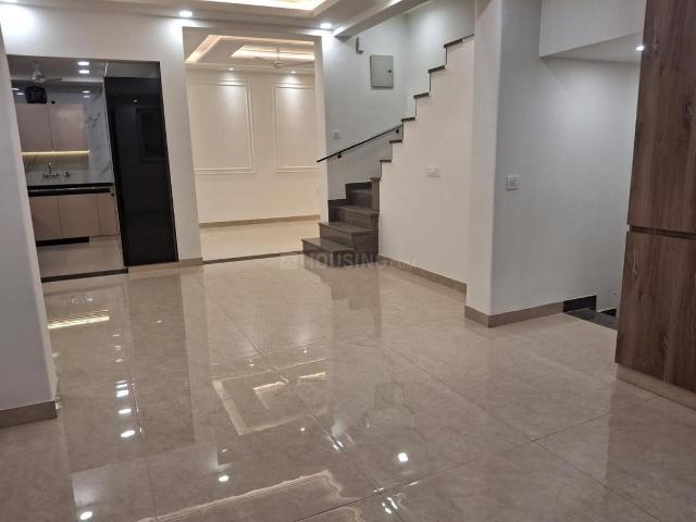 Flat for rent in Deri