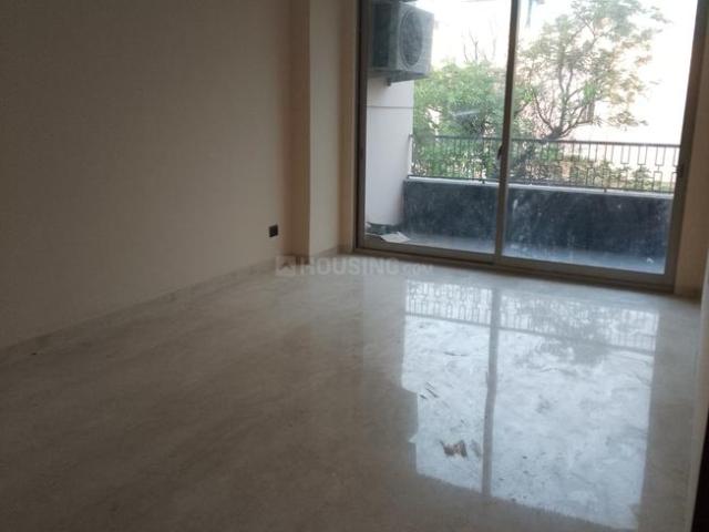 Flat for rent in Deri