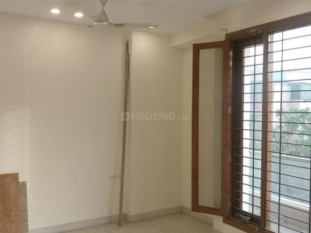 Flat for rent in Deri