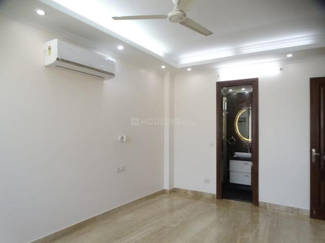 Flat for rent in Deri