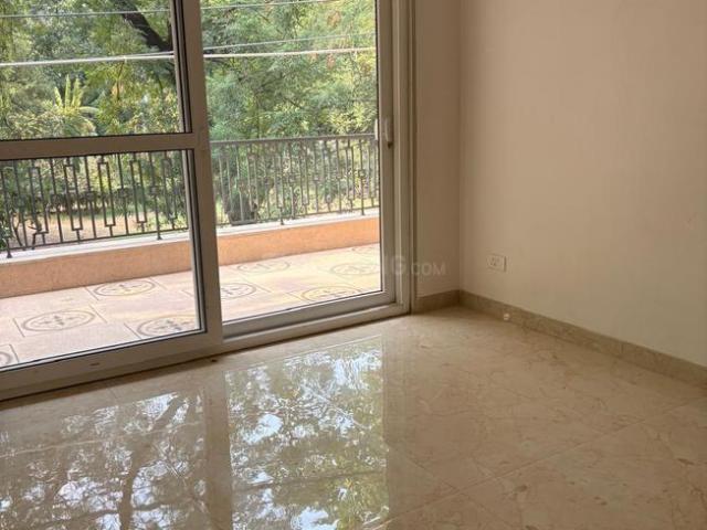 Flat for rent in Deri