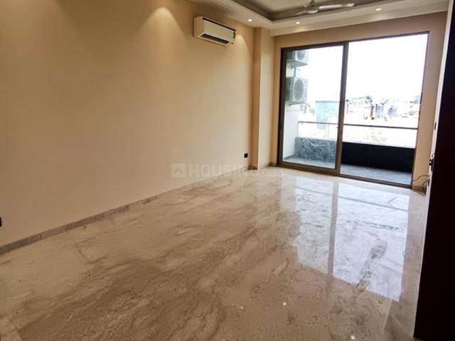 Flat for rent in Deri