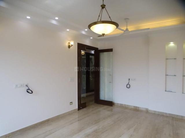 Flat for rent in Deri