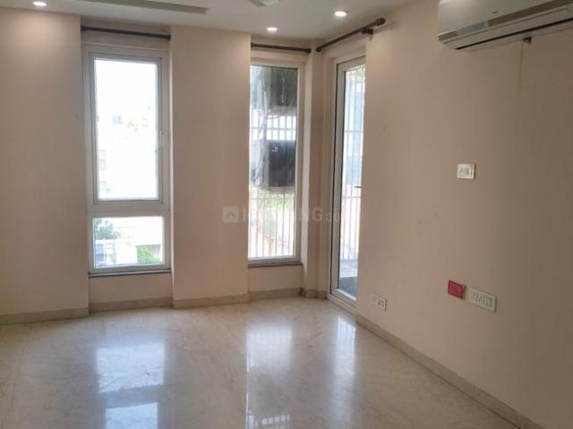 Flat for rent in Deri
