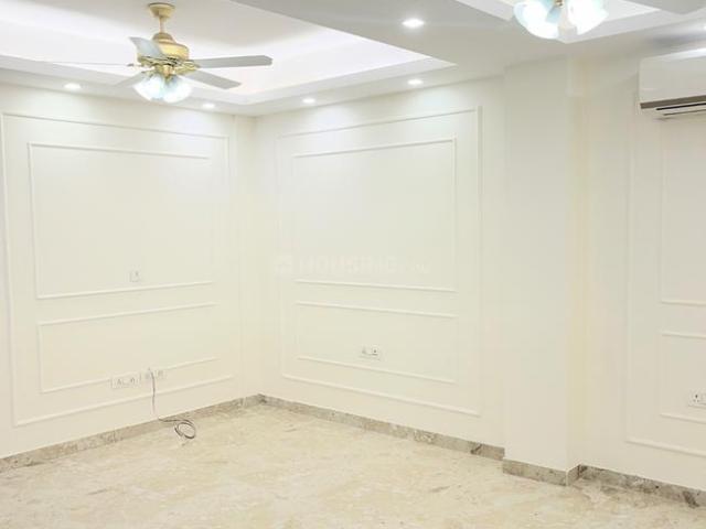 Flat for rent in Deri