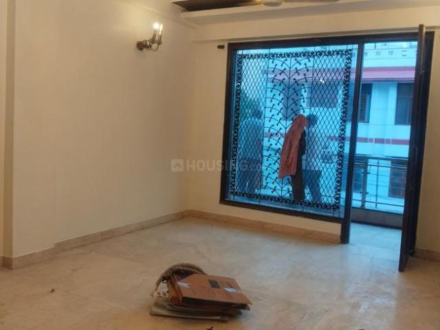 Flat for rent in Deri