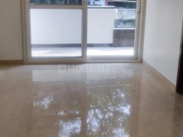 Flat for rent in Deri