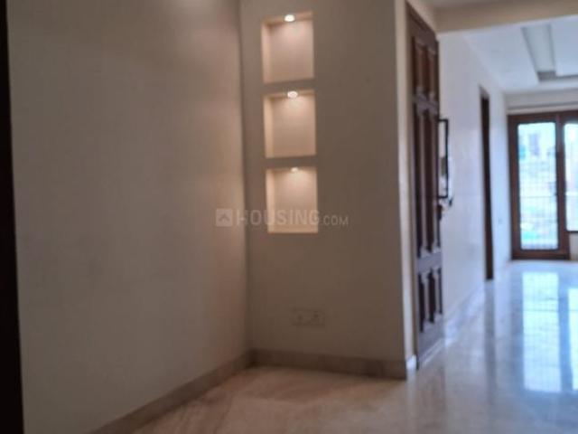 Flat for rent in Deri