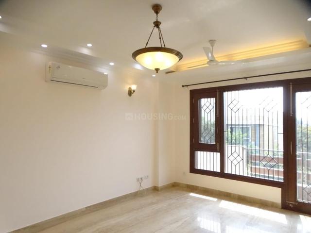 Flat for rent in Deri
