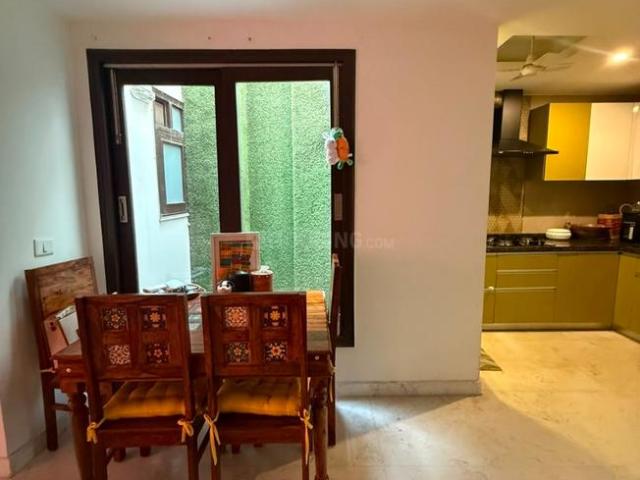 Flat for rent in Deri