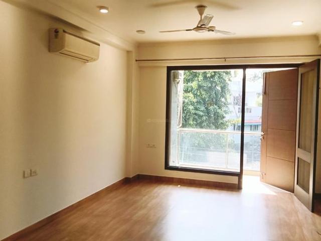 Flat for rent in Deri