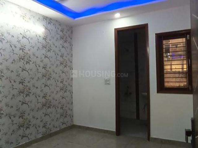 Flat for rent in South West Delhi, Deri