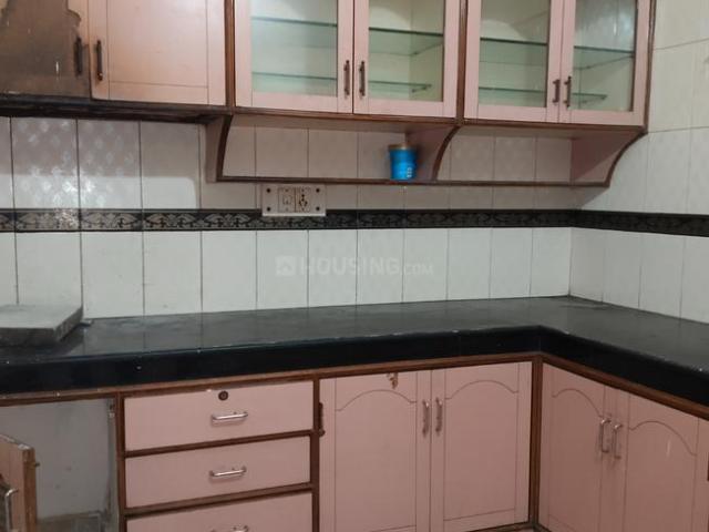 Flat for rent in South West Delhi, Deri
