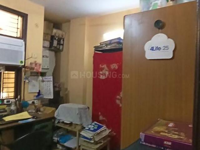 Flat for sale in South West Delhi, Deri