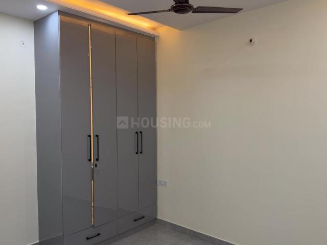 Flat for rent in South West Delhi, Deri