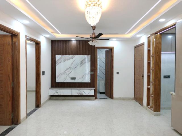 Flat for sale in South West Delhi, Deri