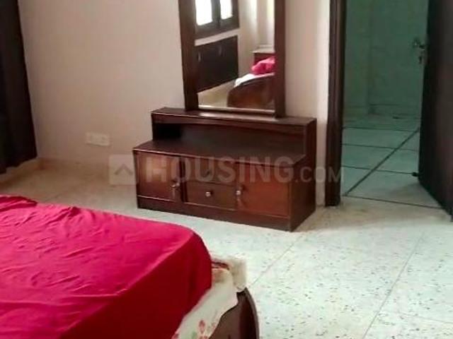 Flat for rent in Deri
