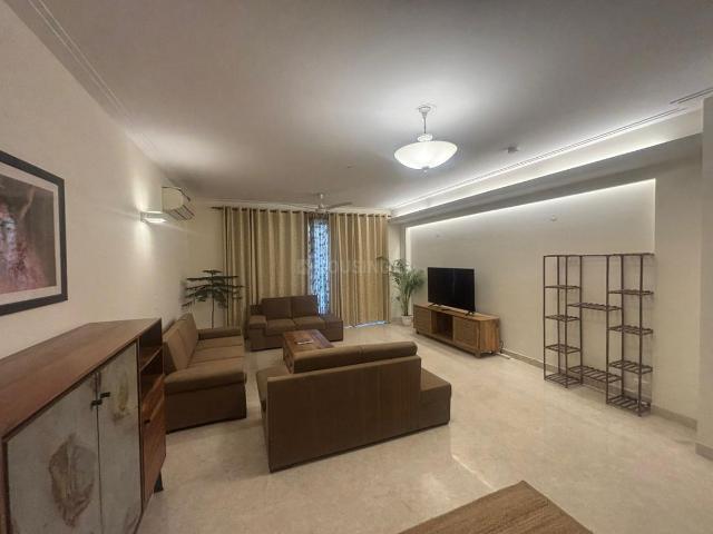 Flat for rent in Deri
