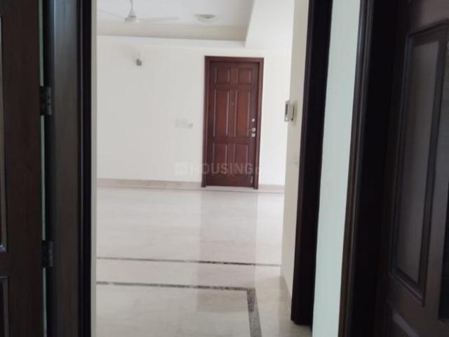 Flat for rent in Deri